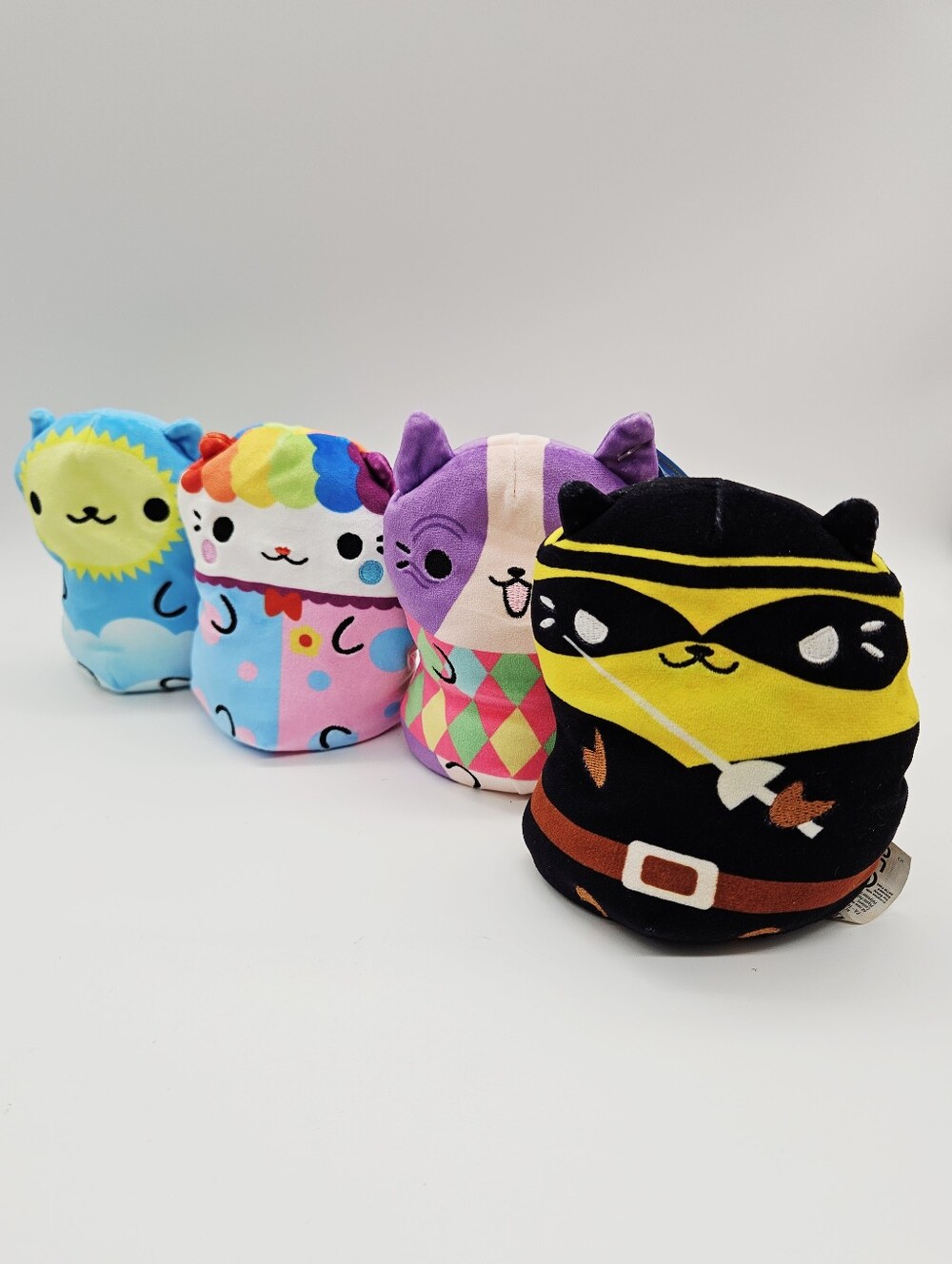 CATS VS PICKLES | lot of 4 collectible plush